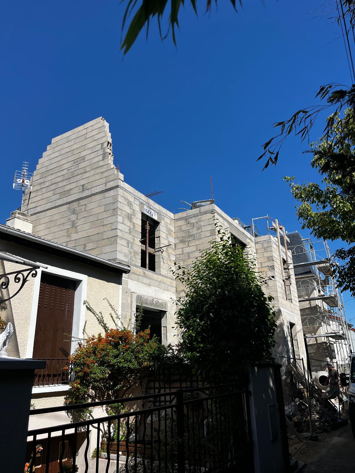 con,struction1